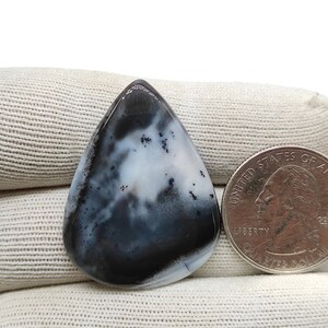Dendrite opal agate cabochon 35ct 37X28X4 MM Pear shape Natural white black dendritic agate gemstone for jewelry CAB00500