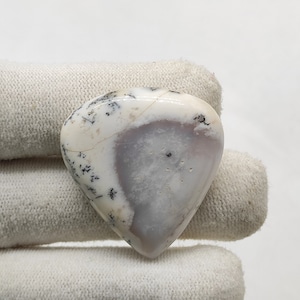 Dendrite opal agate cabochon 33X31X6 MM heart shape 40ct Natural white, black dendritic agate gemstone for jewelry CAB01748