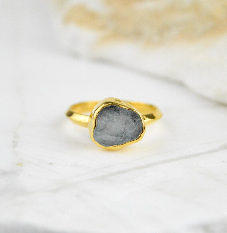 Aquamarine Ring, Small Gemstone Ring, Small Promise Ring, Rough Gemstone Ring, Gift For Her, Silver Ring, Rings For Woman, Birthstone Gift image 9