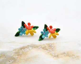 FLOWER STUD EARRINGS, Small Delicate Stud Earrings, Art Nouveau Earrings, Floral Stud Small Earrings, Gift For Her, Ear Cuff Earrings