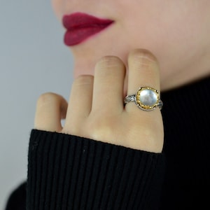 Mother of Peal Ring, Vintage Slice Carved Ring, Statement Gemstone Ring, Minimalist Ring, Gift For Her, Rings For Women, Art Deco Ring