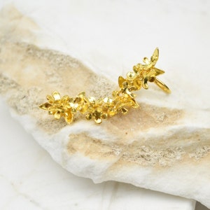FLOWER CLIMBER EARRINGS, Ear Crawler Earrings, Art Nouveau Climbers, Floral Climber Crawler Earrings, Gift For Her, Ear Cuff Earrings