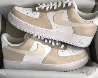 Nude nike shoes - Etsy Nederland