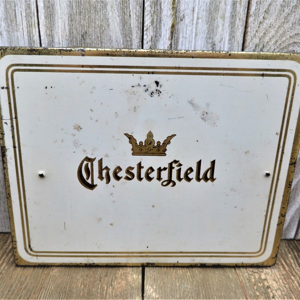 Chesterfield Metal Hinged Back Tobacco Cigarette Tin Holder
