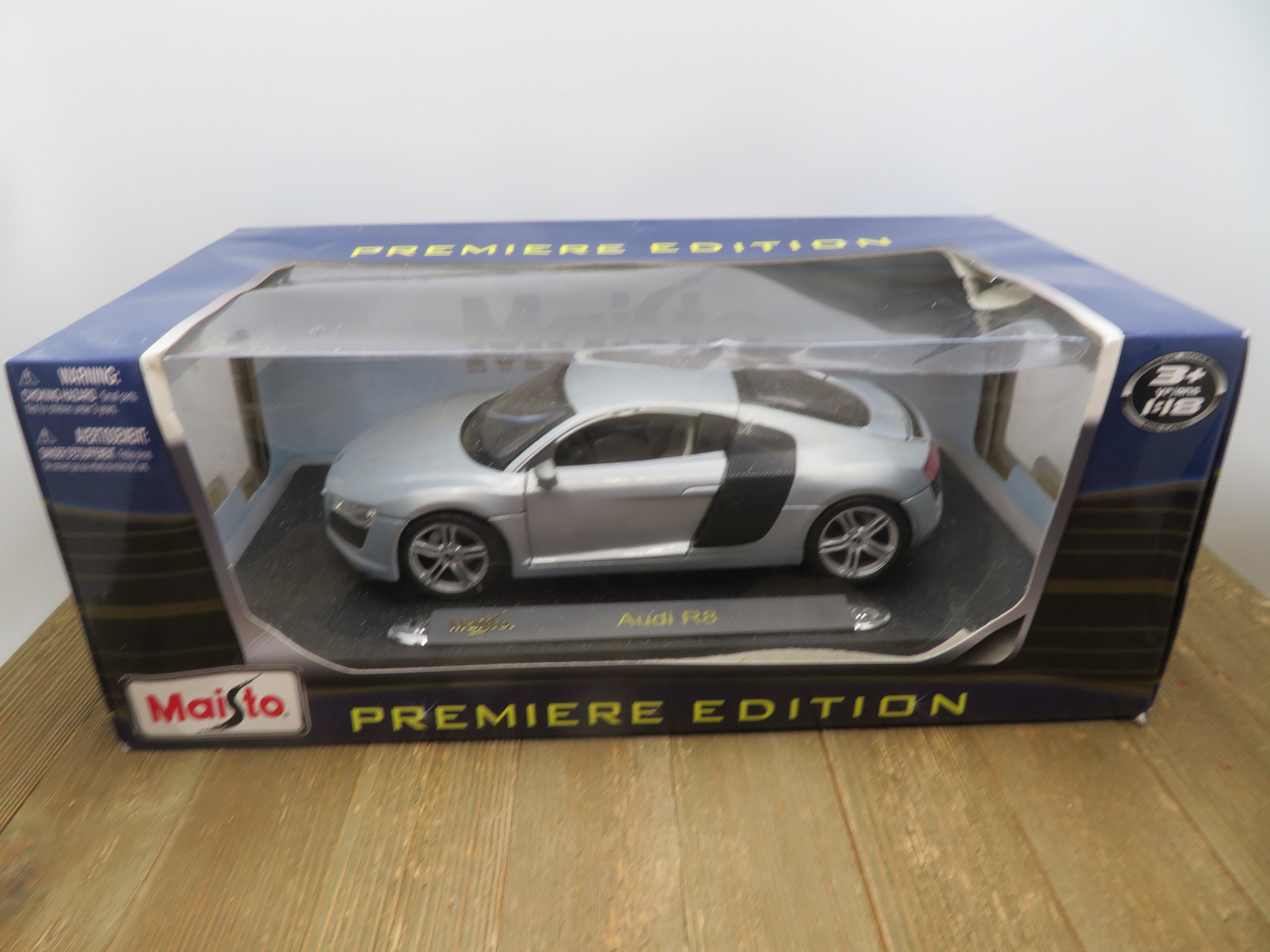 Audi R8 Diecast Model Car 1:18 Scale Die Cast by Maisto Light Gray - Etsy