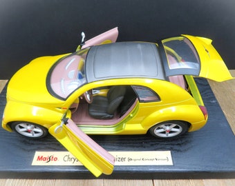 Maisto Special Edition Gold Chrysler Pronto Cruizer (original