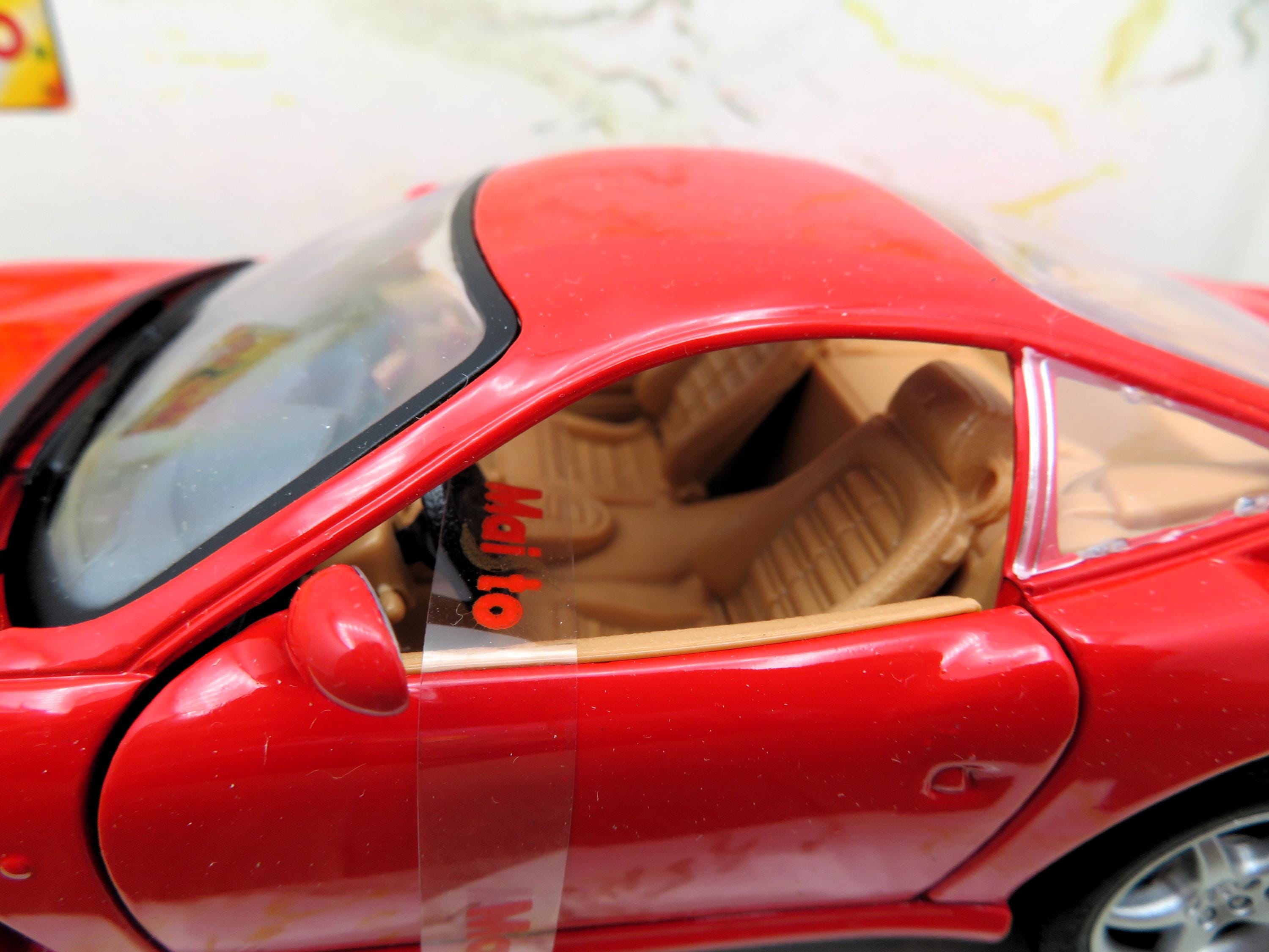 Maisto Ferrari 550 Maranello (1996) 1:24 Red Special Edition Die