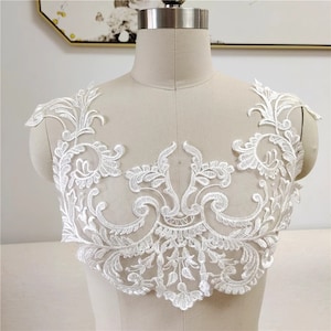 Ivory Neckline Lace Trim Applique Vintage Embroidery Lace Motif Wedding Chest Trim Sewing Patch for Wedding Dress DIY Costume Craft Object