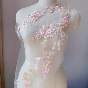 Plommonblomsbroderi Spetsapplikation Pärlbroderad 3D-blomma Spetslapp Blommiga grenar Motiv Sytillbehör för DIY-klänning