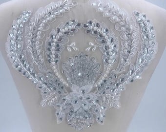 Sparkle Silver Rhinestone Applique 3D Flower Vine Embroidery Lace Motif Beaded Pearl Rhinestone Bridal Patch For Wedding Gown Dancing Dress