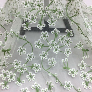Deliacte Plum Blossom Soft Lace Tüll Mesh-Gewebe, Blumen-Rebe-Stickerei-Spitze-Gewebe, Frühlings-Blumen-Spitze-Mesh für Mädchen-Sommer-Kleid, Tutu