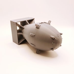 Fatman Atomic Bomb Model 1:18 Scale