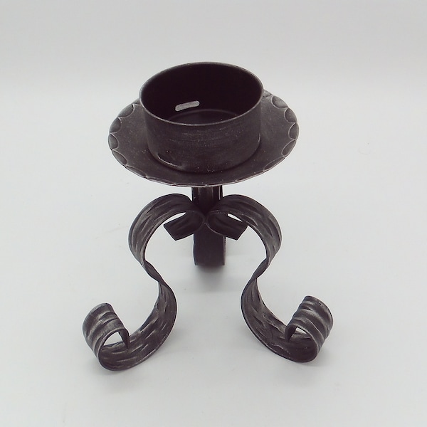 Chandelier en fer noirci vintage avec 3 pieds incurvés - Idéal pour les bougies à pilier épais - Décoratif et rustique