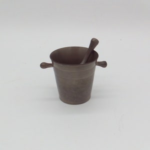 Handy, small vintage mortar, with round handles, made of tin, with pestle / pestle - for the herbal kitchen, medicine chest, witches