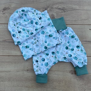 Pumphose Schlupfhose Haremshose Baby Babyhose Kinderhose Eukalyptus mit grünen oder senfgelben Bündchen Bild 4