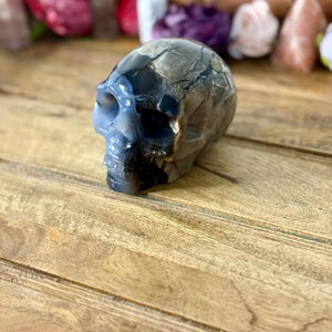 Volcano Agate Skull – Crystal of Transformation, Protection, and Ancient Wisdom