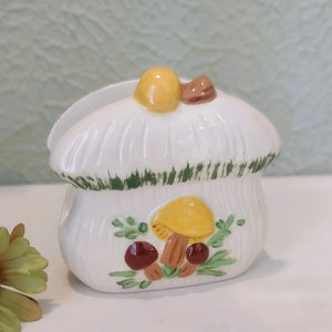Vintage Merry Mushroom Serviettenhalter 1970er Jahre - Keramik handbemalte Form - 13 x 13 x 1 1/3 - Esstisch/Landküche/Bauernhaus/Boho