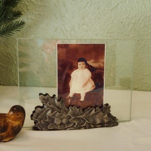 Vintage Floating Picture Frame by Burnes of Boston - Glass & Pewter - Leaf and Acorn Design - 8x6 Horizontal Photo - Tabletop Photo Frame