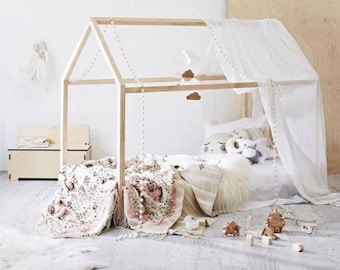 Queen Sophia Montessori House Bed – A Cozy Wooden Retreat for Dreamers, Minimalist Floor Bed Frame