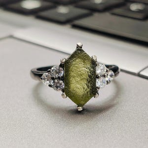 Raw Moldavite Meteorite Ring: Hexagon 925 Sterling Silver
