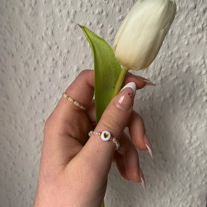 Heart pearl ring