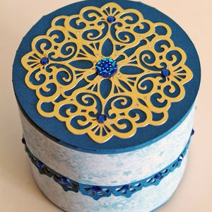 Round Gift Box Cutting Files: SVG, EPS, DXF Silhouette Studio