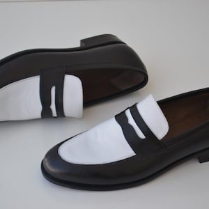 Bespoke Men&#39;s Handmade Black & White Color &quot;Good Year Welted&quot; Genuine Leather Stylish Split Toe Loafer Slip On Shoes