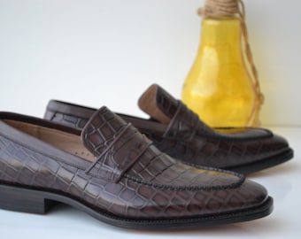 Bespoke Men's Premium Quality Handmade Brown Color "Good Year Welted" Genuine Leather Slip On Loafer Crocodile Texture Shoes
