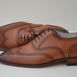 Bespoke Men&#39;s Handmade Tan Color &quot;Good Year Welted&quot; Genuine Leather Wing Tip Brogue Oxford Derby Lace Up Shoes