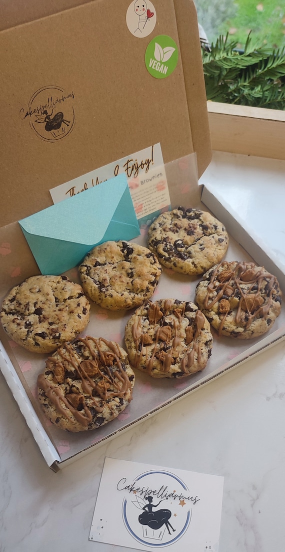 VEGAN cookies NYC, Letterbox Cookies, Vegan Christmas gift, 6 Postal Cookies, Birthday Gift Idea, Birthday cookie, With personalised message