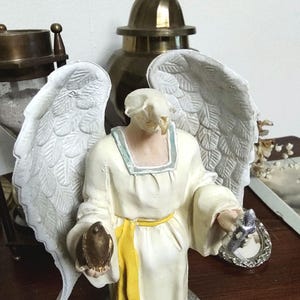 Small ceramic mouse angel figurine, statue