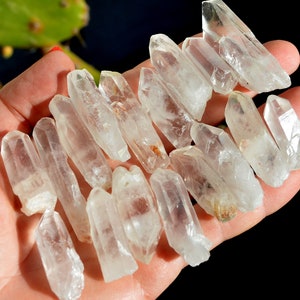 Raw Quartz Points, Raw Clear Crystals, Bulk Pointed Crystals, Jewelry Making and Spiritual Works, Wholesale Lot