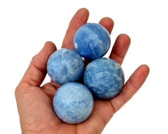 Sphère de calcite bleue - Pierre de cristal naturel, origine de Madagascar (25 mm-45 mm)