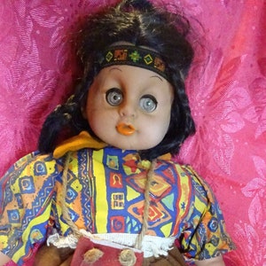 Poupées Indiennes En Porcelaine - Fabrication Française Années 70