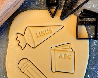 School cone, personalized cookie cutter, school, first day of school, candy cone, pen, ABC schoolbook fondant cutter cookie cutter biscuit cutter