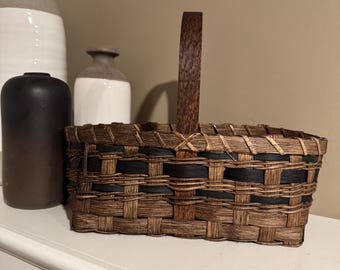 Medium gathering basket