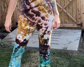 パンツ Ozz On flare tie dye design pants Ozz On flare tie dye design pants