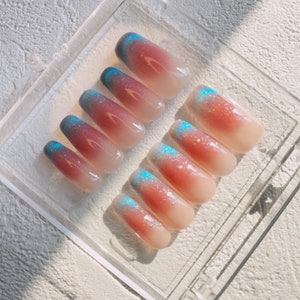 Francuskie niebieskie paznokcie prasowane Długie paznokcie/Paznokcie kocie oko/Paznokcie brokatowe/Bling Glam Nails/Paznokcie gyaru/Różowe paznokcie/Paznokcie wróżki/Prezent dla niej