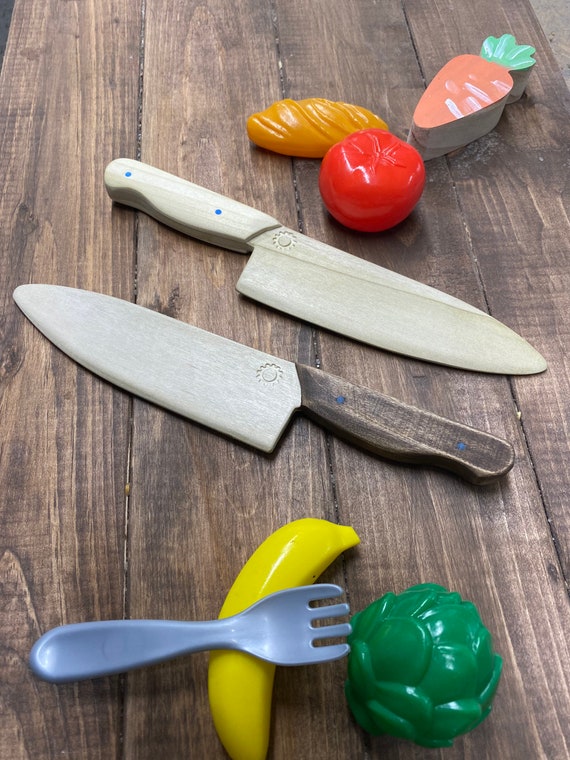 Cuchillo para niños de madera  Ukitu Juguetes - Juguetes de madera  artesanales