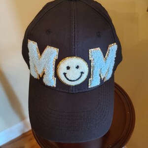 MOM hat. SALE Smiley face, chenille letters on baseball cap, Bougieandgems