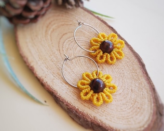 Daisy Macrame Earrings. Daisy Gemstone Earrings. Boho Dangle Jewelry. Flower Earrings. Hoop Earrings.  Lightweight Earrings. Yellow Daisies