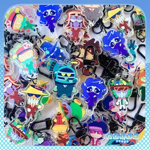 Toontown Corporate Clash Linking Charms!