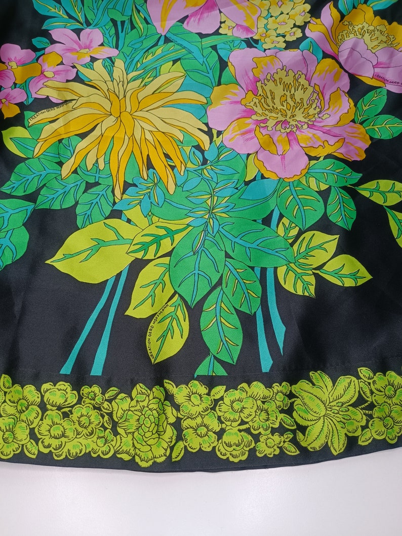 Vintage Abendkleid schwarz Blumen Bild 6