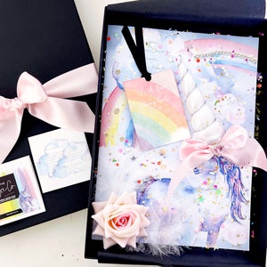 Nueva tarjeta de nacimiento de unicornio perfumado mágico de lujo para bebé con cuerno de unicornio 3D en caja, tarjeta de recuerdo para niña bebé