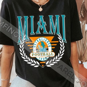 Vintage Miami Football Shirt, Retro Miami Football T-Shirt, Miami Florida T-Shirt, Geschenk für Miami Sportfan, Miami Bekleidung, Unisex Grafik T-Shirt
