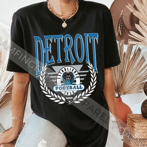 Vintage Detroit Football Shirt, Retro Detroit Football Tshirt, Detroit Michigan Graphic Tee, Cute Detroit Michigan Clothing, Sports Fan Tee