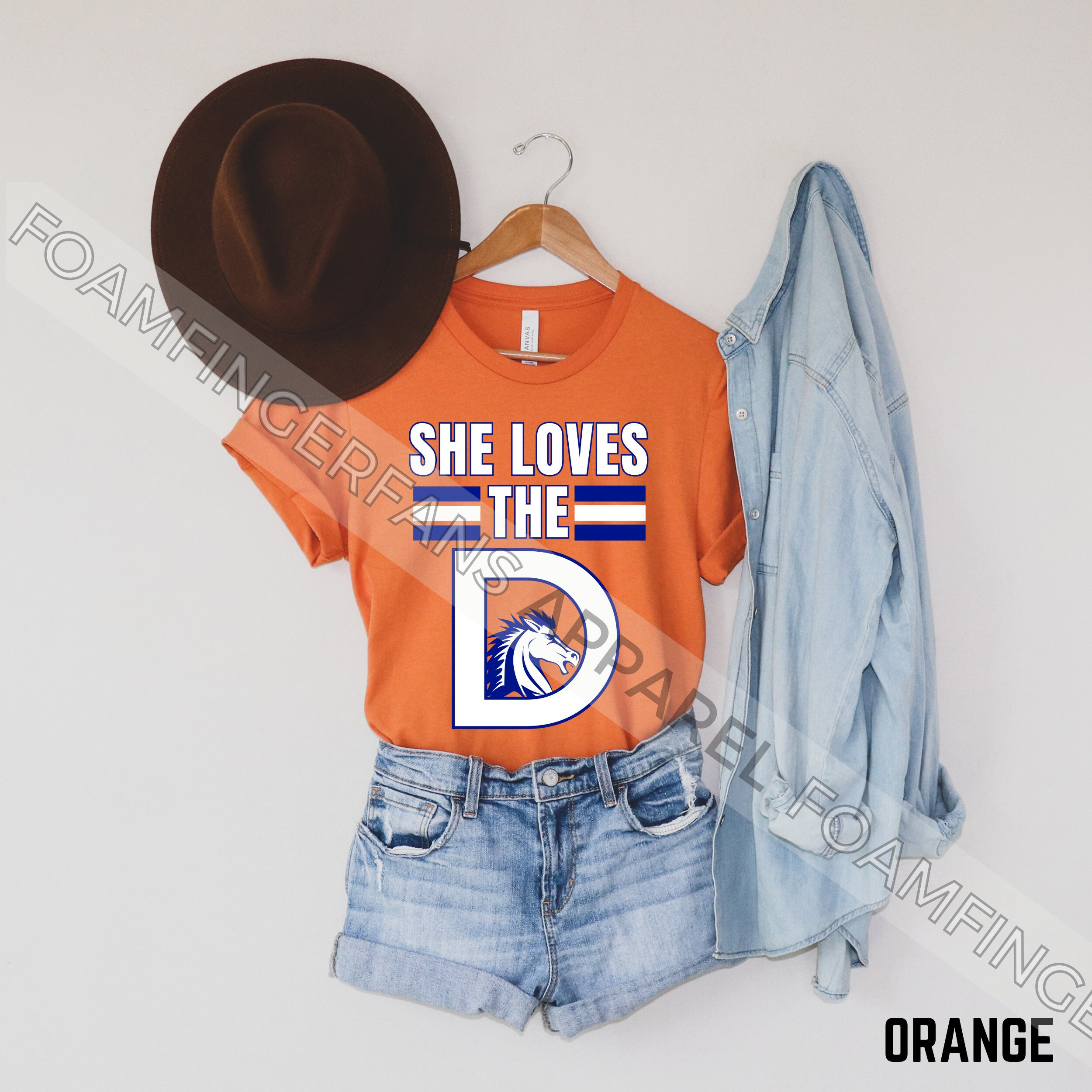 Denver Football Shirt, Retro 90s Denver Shirt, Denver Colorado Sports Fan, Denver Tailgating Shirt, She Loves the D, Retro Denver Tshirt