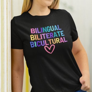 Bilingual Teacher Shirt Maestra T Shirt Spanish Teacher T-Shirt Maestra Bilingue Bilingual Education Dual Language ESL Teacher Gift