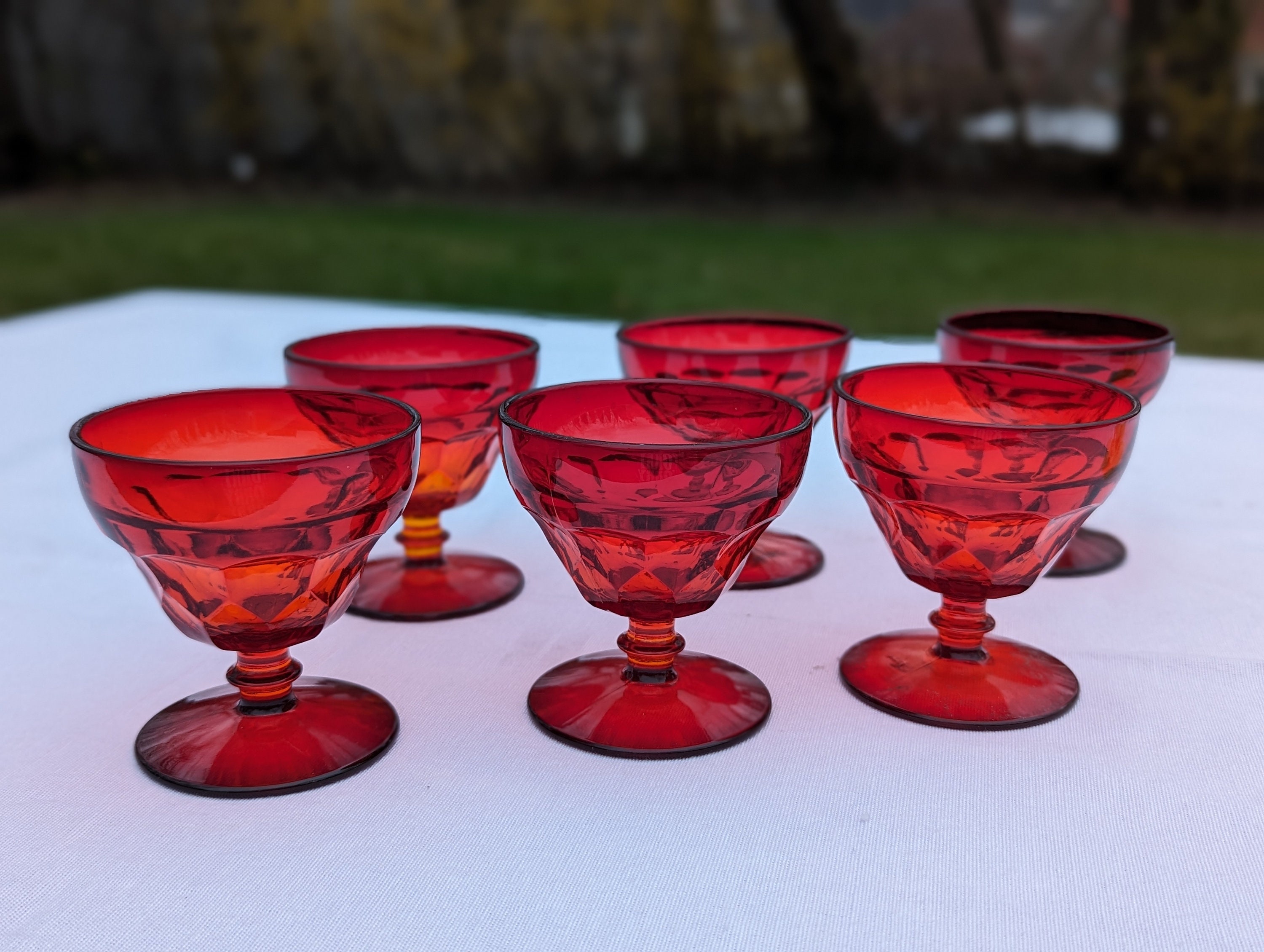 ヴィンテージ ルビーレッド シャーベットグラス：1960年代 カクテル