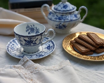 Indies Blue Johnson Bros. Vintage Teacups, Tea Set 2, 4, 6
